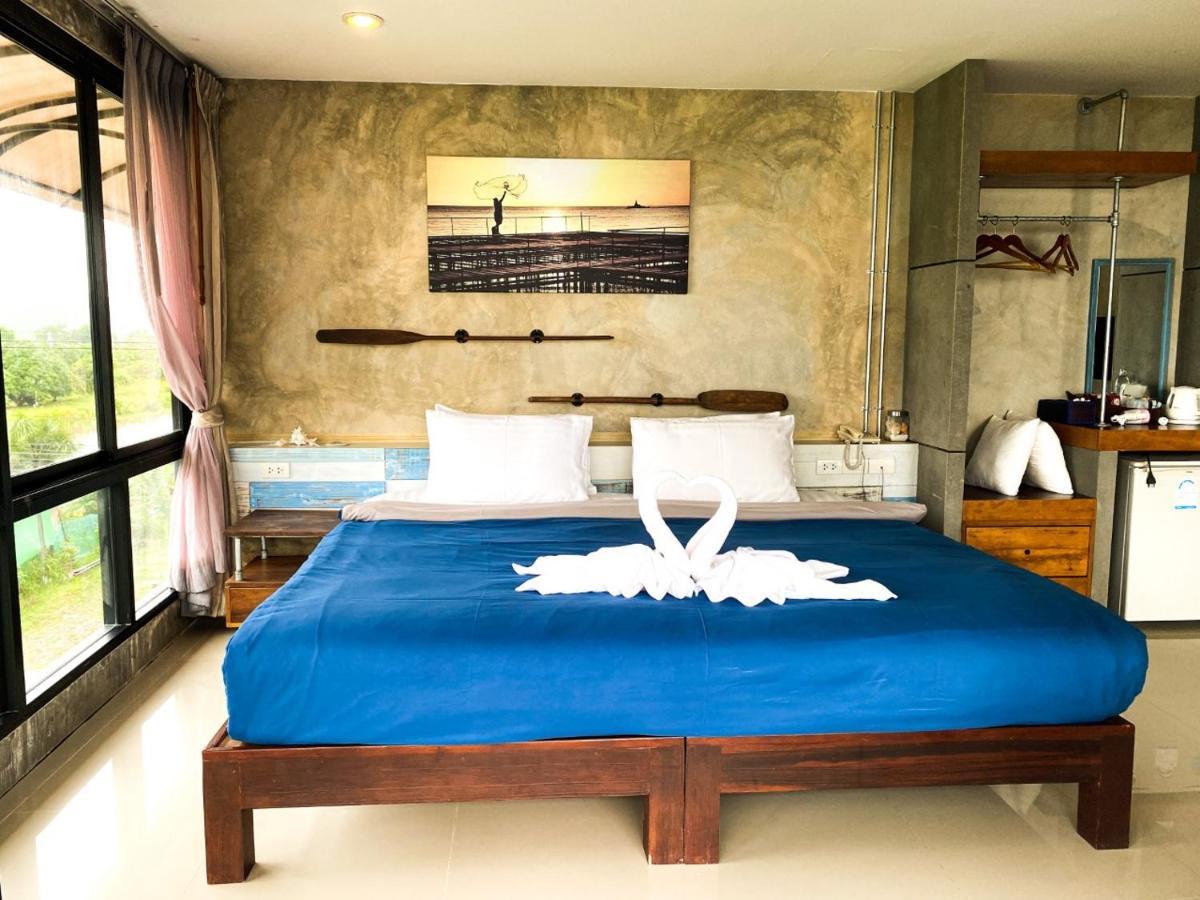 Windy Seaview Resort Chao Lao Beach Extérieur photo