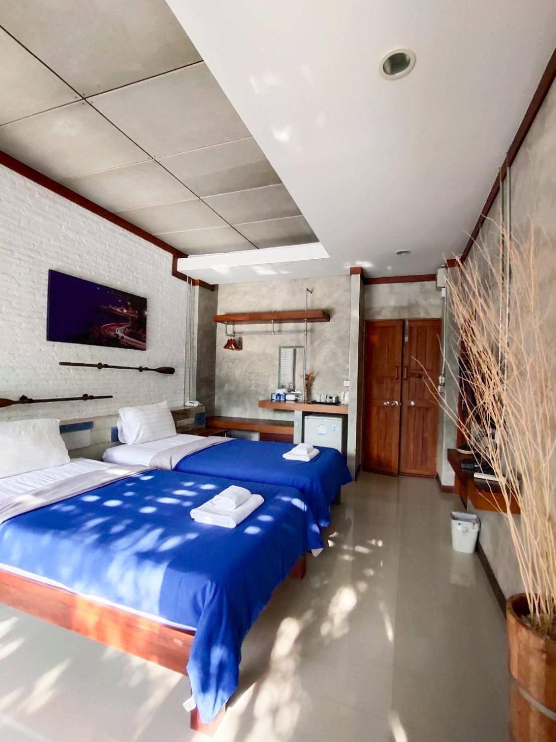 Windy Seaview Resort Chao Lao Beach Extérieur photo