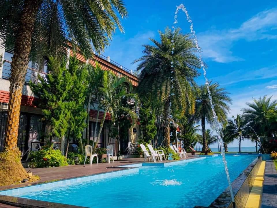Windy Seaview Resort Chao Lao Beach Extérieur photo