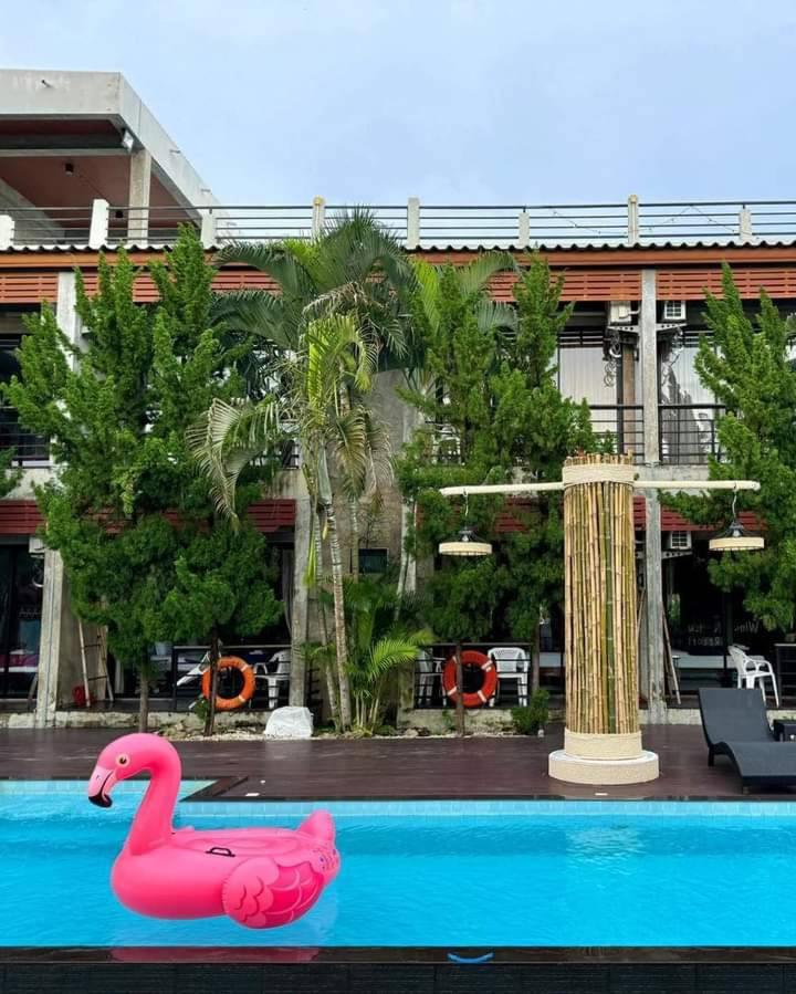 Windy Seaview Resort Chao Lao Beach Extérieur photo